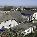 Feriehus Reetdachhaus Am Haff