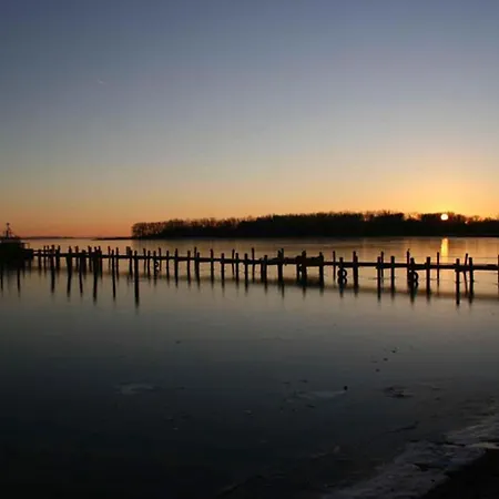 度假居 Reetdachhaus Am Haff