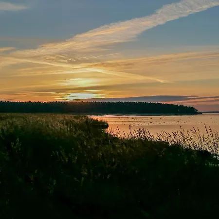 度假居 Reetdachhaus Am Haff *