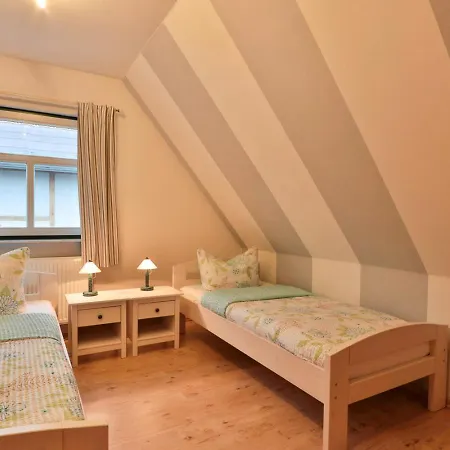 Reetdachhaus Am Haff