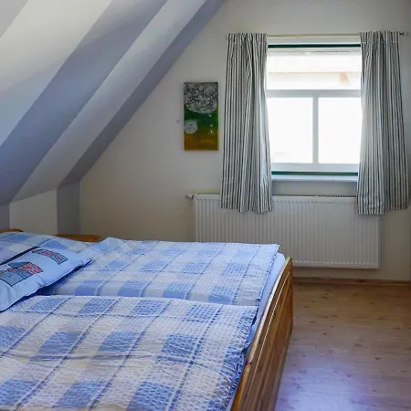 Reetdachhaus Am Haff 度假居