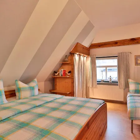 Reetdachhaus Am Haff Casa de Férias Pepelow